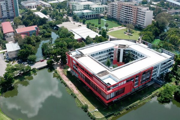 Rajamangala University of Technology Isan Develop Electric Vehicle Industry