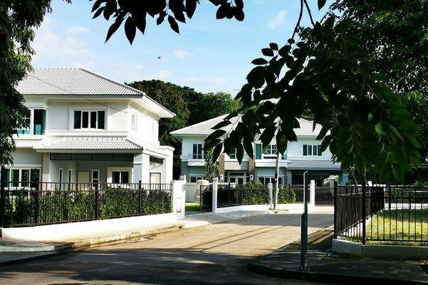 Supalai Royal River Khonkaen Luxury House Resort Atmosphere