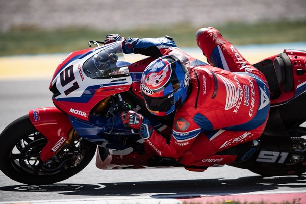 Honda Hold Top Ten for The First Day Superbike World Championship Argentina
