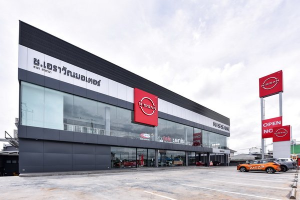 Nissan Celebrates First Thailand Nissan Retail Concept-NEXT Showroom