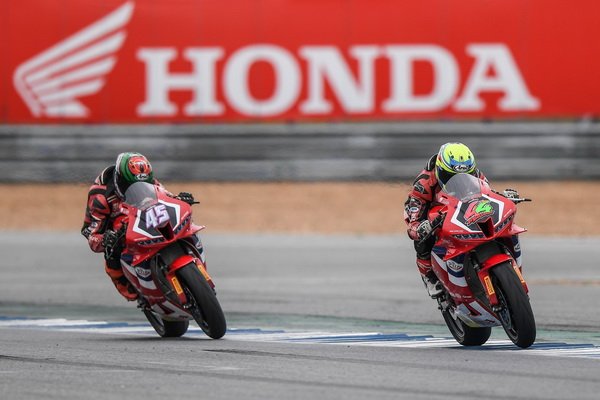 Honda Training Hard Aiming for a Championship Last Field OR BRIC Superbike 2021