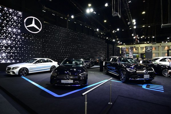 Mercedes-Benz Unleashes Limitless Luxury at Motor Expo 2021