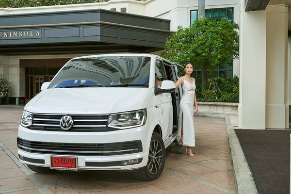 Volkswagen THAIYARNYON Caravelle Mother of Pearl Edition