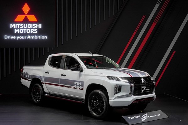 Mitsubishi Triton S-Limited New Dimension Performance Pickup Open in Big Motor Sale 2022