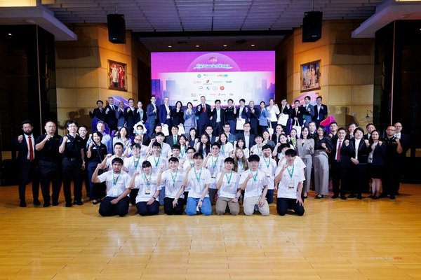 ปอร์เช่ ประเทศไทย The EV Hackathon for Sustainability #EV4Sustain