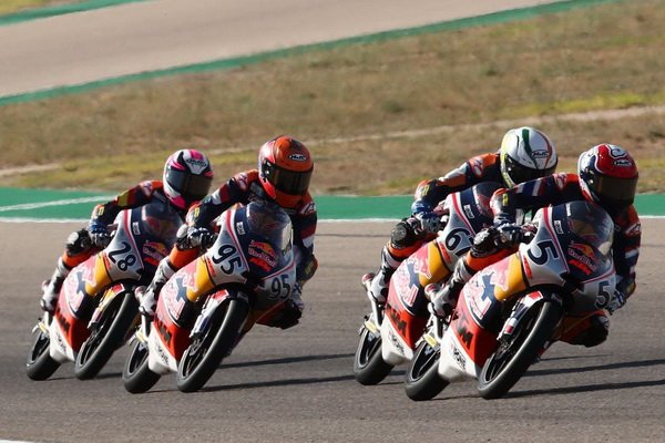Touchakorn Overtake and Take The Lead Before Grabbing 6th Place Moto GP Rookies Cup at Motorland Aragon