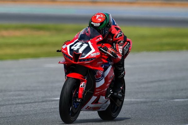 Honda Motorcycle Racer Take Position of The Head Line for First Day of Practice OR BRIC Superbike 2022