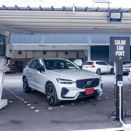 Volvo Install Solar Carport Filled with Clean Energy