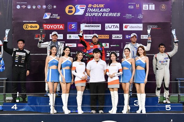 Ford Ranger Race 3 and 4 in Thailand Super Series