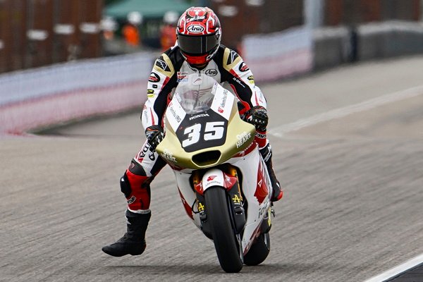 Somkiat Good Form Hold TOP 3 Training Days Moto 2 Tatchakorn Compete for The First Time Moto 3