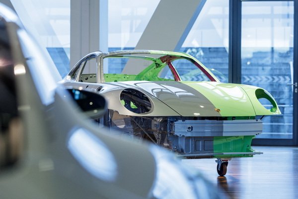 Porsche Plans to Use CO2 Reduced Steel in its Sports Cars from 2026