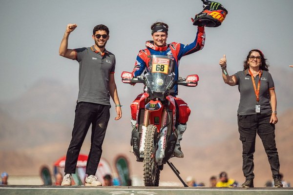 Honda Open The Field to Win 2024 Dakar Rally The First Stage at Saudi Arabia