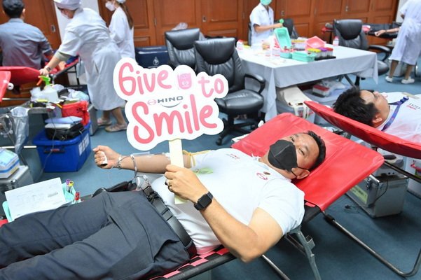 Hino Power of Blood Activity Donating Blood