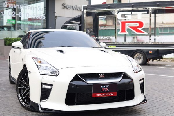 Nissan GT-R Delivering Peace of Mind to Customers with Standard Service HPC
