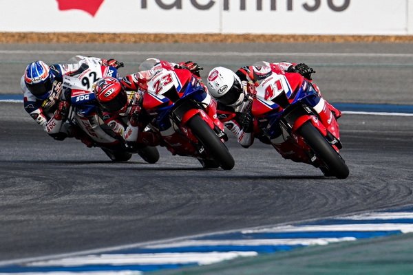 Chips and Mix Ride Honda CBR1000RR-R TOP 5 in 2 TOP Asia Road Racing Championship 2024