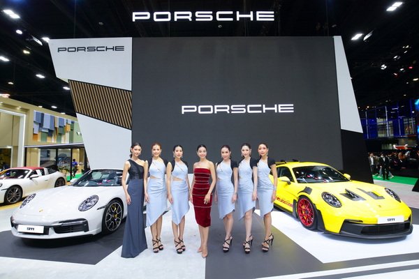 Porsche Showcases the Full Extent of Porsche Passion at Motor Show 2024