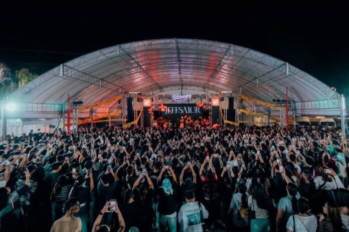 Scoopy iCONIC Town More Than 4000 Nakhon Sawan Residents Join Us for Most Trendy Fun
